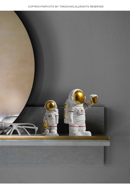 Nordic Astronaut Ornaments: Resin Spaceman Wine Rack